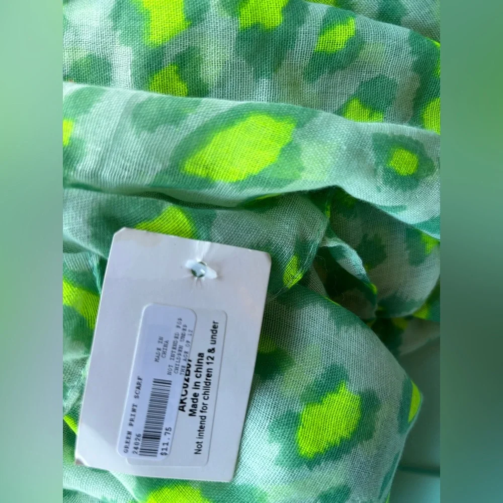 NWT neon green long beautiful scarve